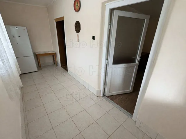 Eladó ház Molnári 90 nm