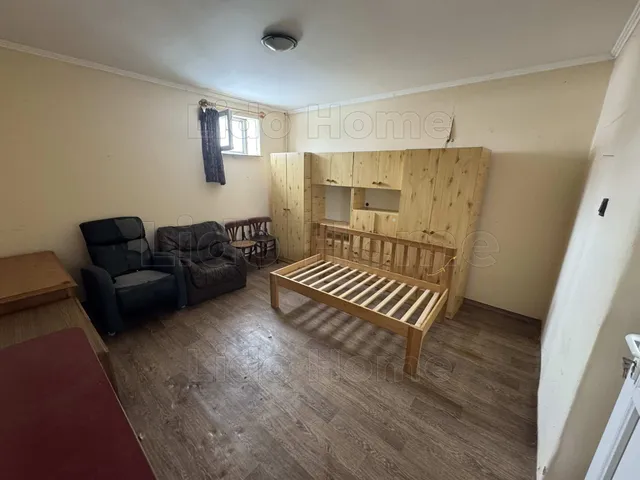 Eladó ház Molnári 90 nm