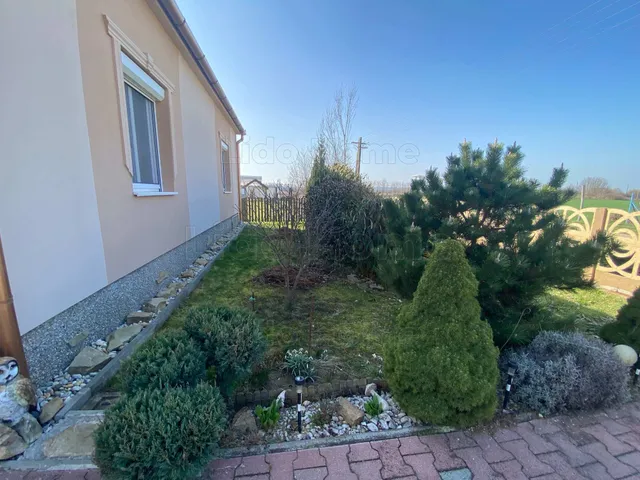 Eladó ház Gelse 80 nm