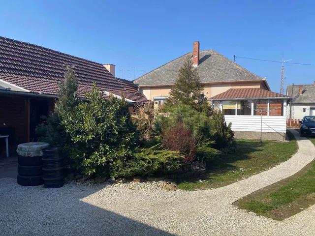 Eladó ház Gelse 80 nm