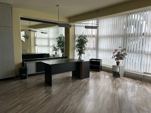 Kiadó kereskedelmi és ipari ingatlan Nagykanizsa, Belváros 46 nm
