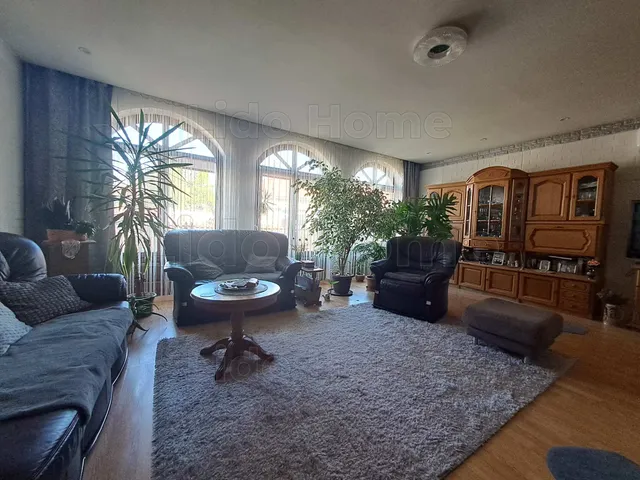 Eladó ház Galambok 160 nm