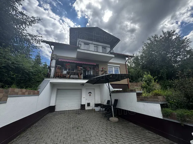 Eladó ház Nagykanizsa, Látóhegy 154 nm