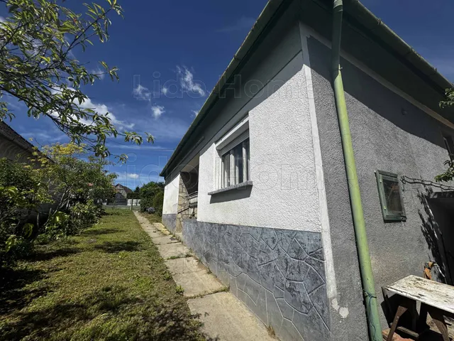 Eladó ház Esztergályhorváti 70 nm