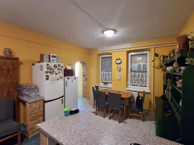 Eladó ház Kacorlak 85 nm