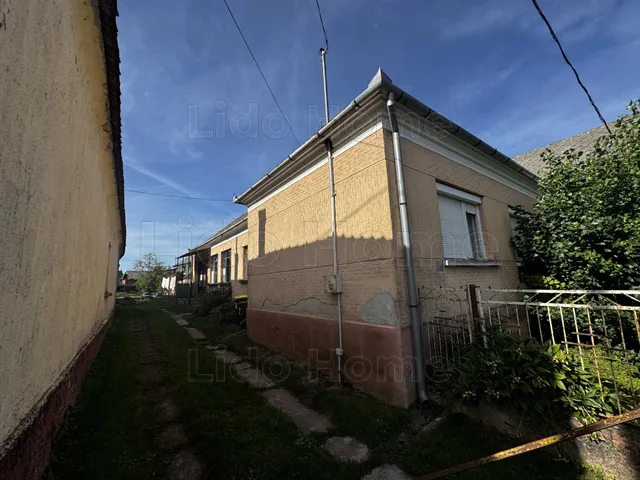 Eladó ház Tótszerdahely 130 nm