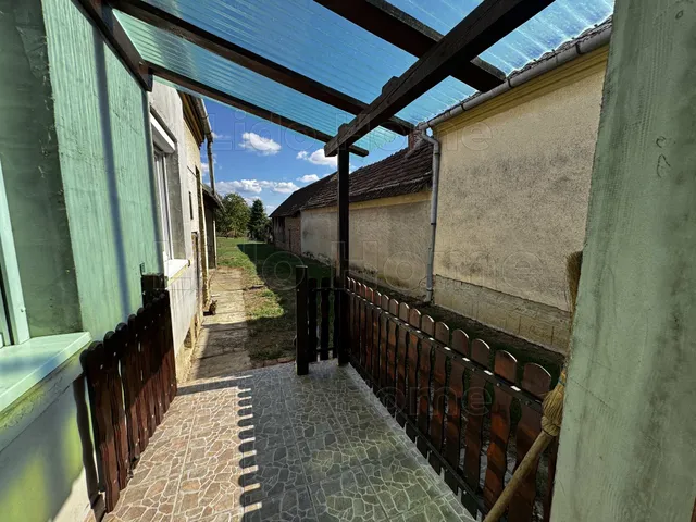 Eladó ház Porrogszentkirály 80 nm