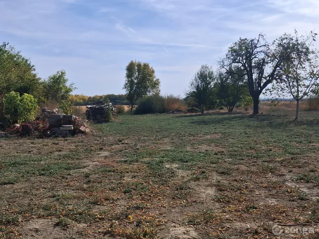Eladó telek Balatonszabadi 1170 nm