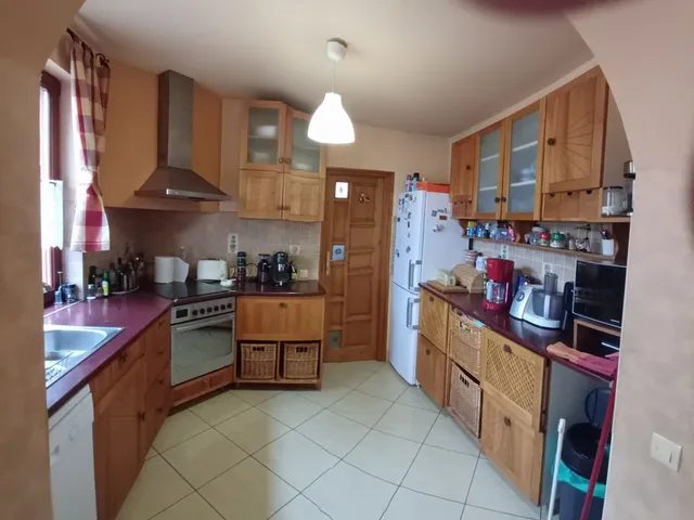 Eladó ház Erdőkertes, Topolyos 128 nm