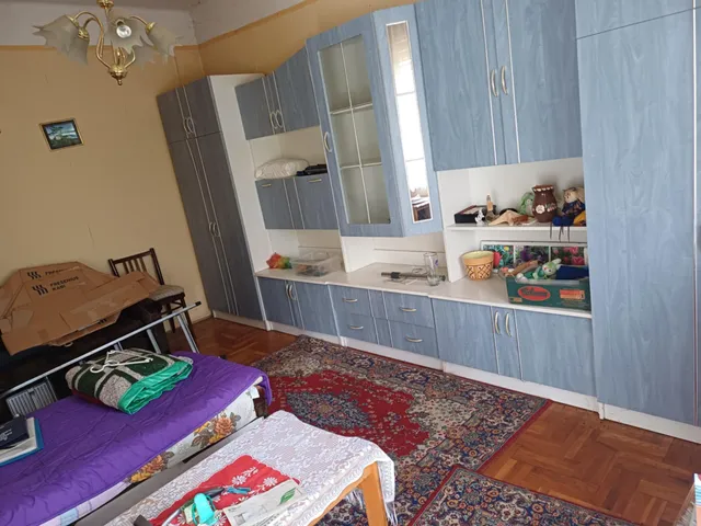 Eladó ház Erdőkertes, Béke utca 32 nm
