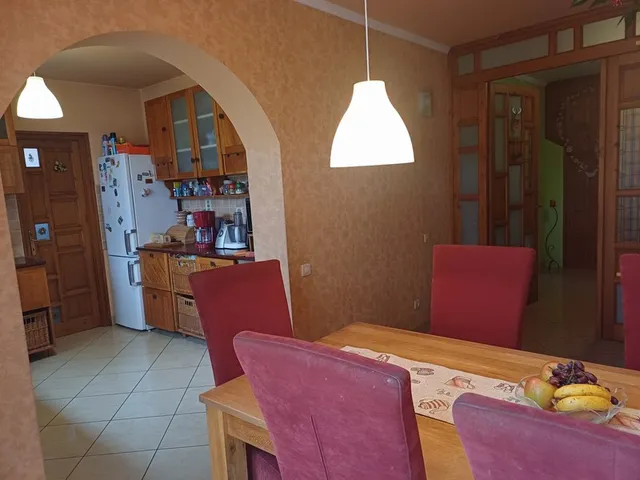 Eladó ház Erdőkertes, Topolyos 128 nm