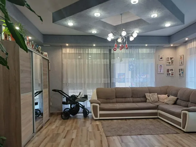 Eladó ház Váchartyán 139 nm