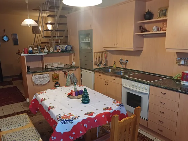 Eladó lakás Galgamácsa 87 nm