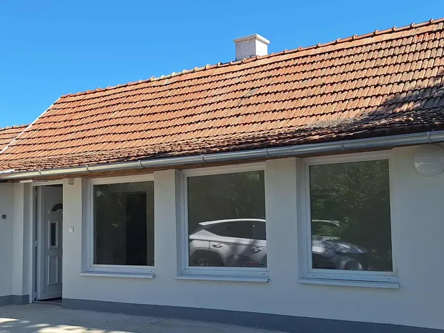 Eladó ház Tiszasüly 73 nm
