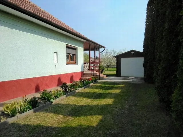 Eladó ház Dány 96 nm