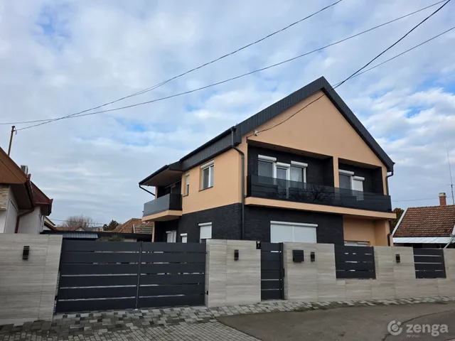 Eladó ház Jászberény 280 nm