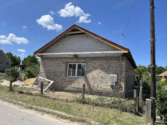 Eladó ház Látrány 86 nm