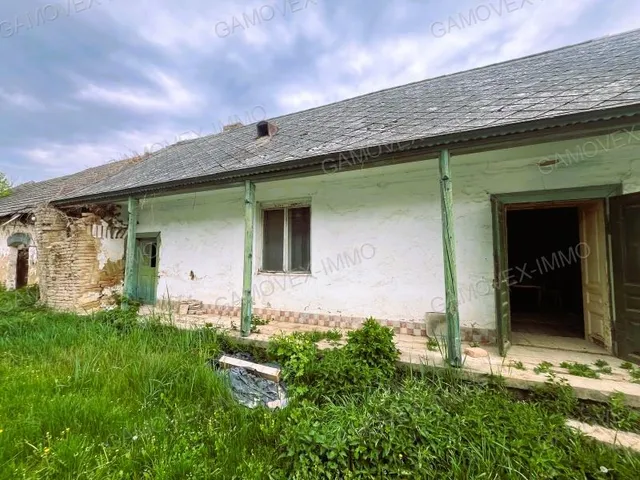 Eladó ház Szorosad 70 nm