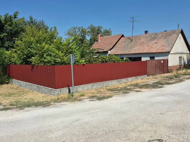 Eladó ház Kiskőrös 100 nm