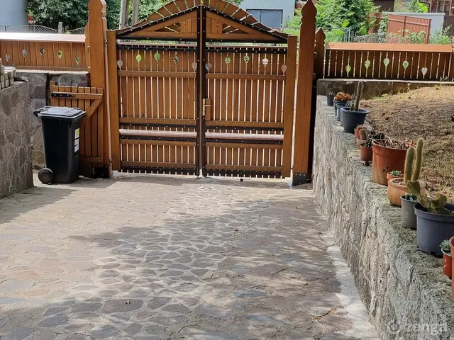 Eladó ház Nyíregyháza, Borbánya, Szüret u.74 150 nm