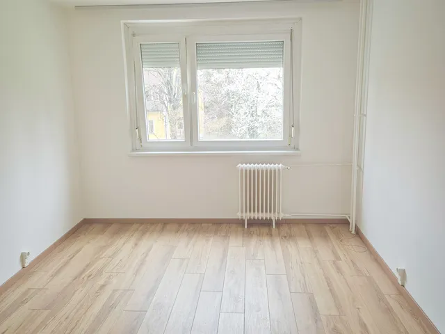 Eladó lakás Ajka 49 nm