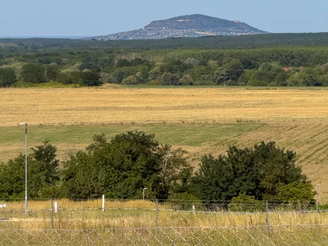 Eladó telek Ajka, Ajka hegyhát lakópark 832 nm