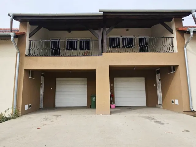 Eladó ház Újlengyel 140 nm