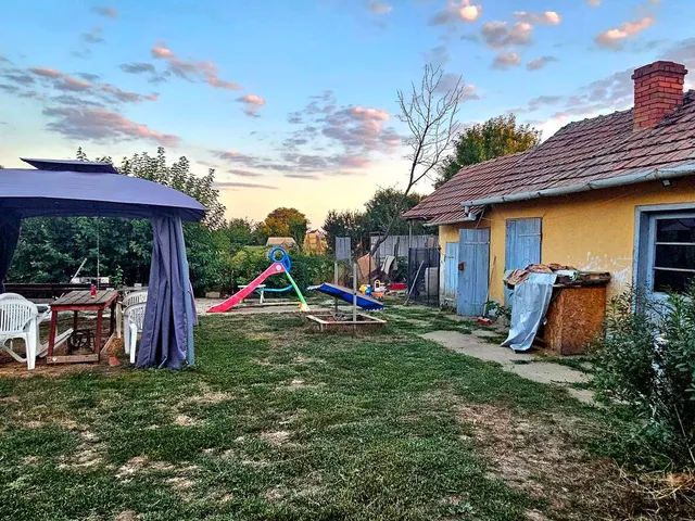 Eladó ház Rákóczifalva 66 nm