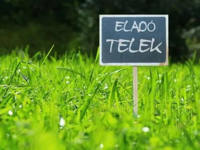 Eladó telek Üllő 1174 nm