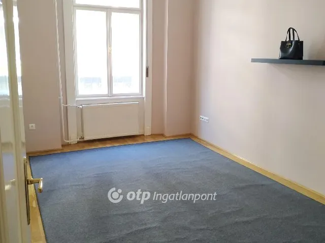 Eladó lakás Budapest II. kerület 96 nm