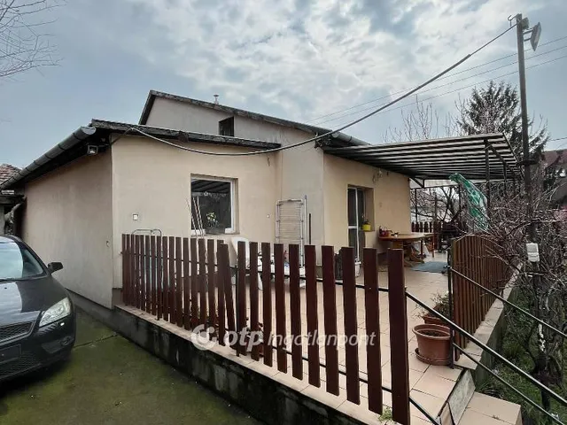 Eladó ház Érd, Sasváros 71 nm