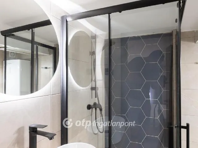 Eladó lakás Budapest VI. kerület 51 nm