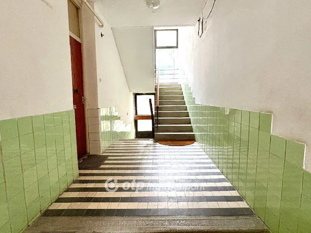 Eladó lakás Szeged 106 nm