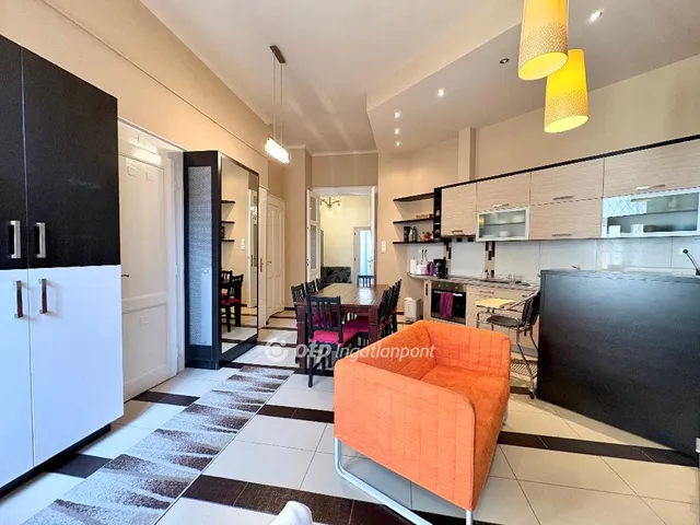 Eladó lakás Budapest VIII. kerület, Józsefváros 93 nm