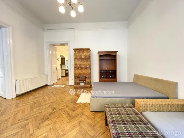 Eladó lakás Budapest VI. kerület 73 nm