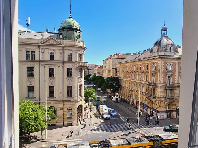 Eladó lakás Budapest VI. kerület 176 nm