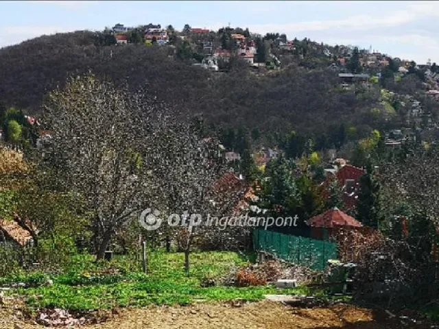 Eladó telek Budapest II. kerület, Máriaremete 914 nm