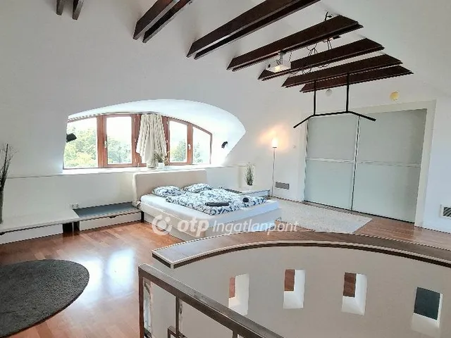 Eladó lakás Budapest I. kerület, Naphegy 107 nm