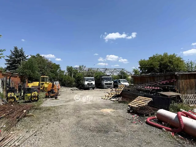 Eladó telek Budapest IX. kerület 3115 nm