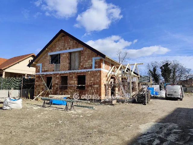 Eladó ház Taksony 124 nm