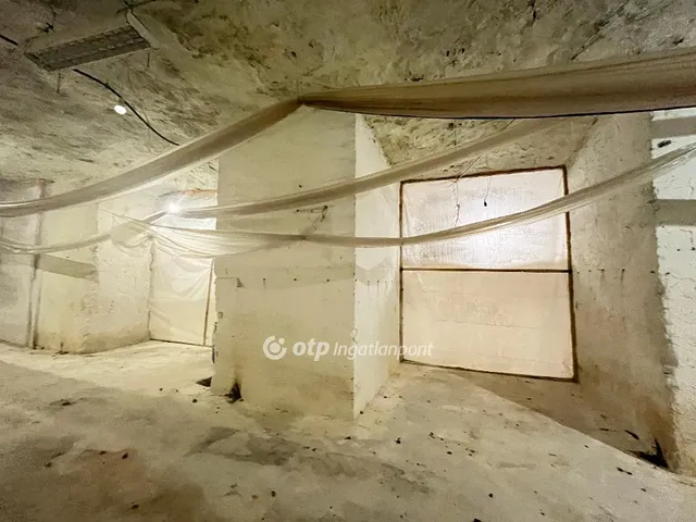 Eladó kereskedelmi és ipari ingatlan Budapest XXII. kerület 589 nm