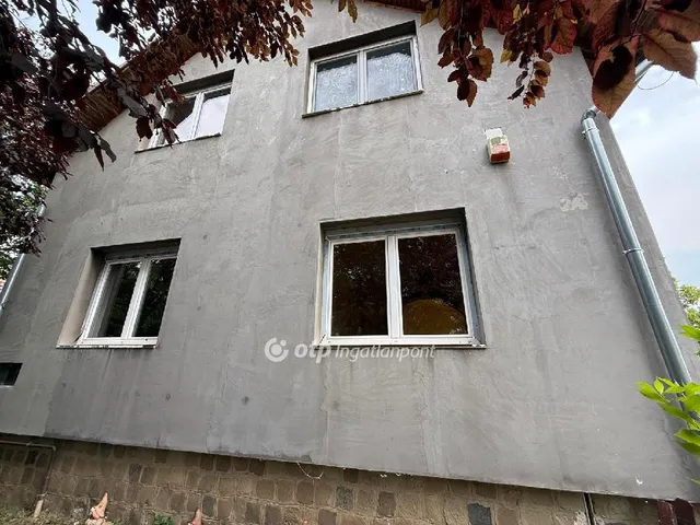 Eladó ház Vecsés 168 nm