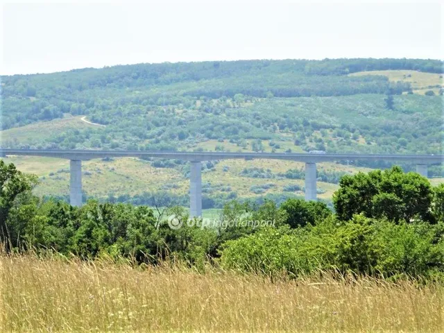 Eladó mezőgazdasági ingatlan Kőröshegy, külterület 5237 nm