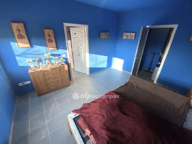 Eladó ház Fonyód, Belterület 261 nm