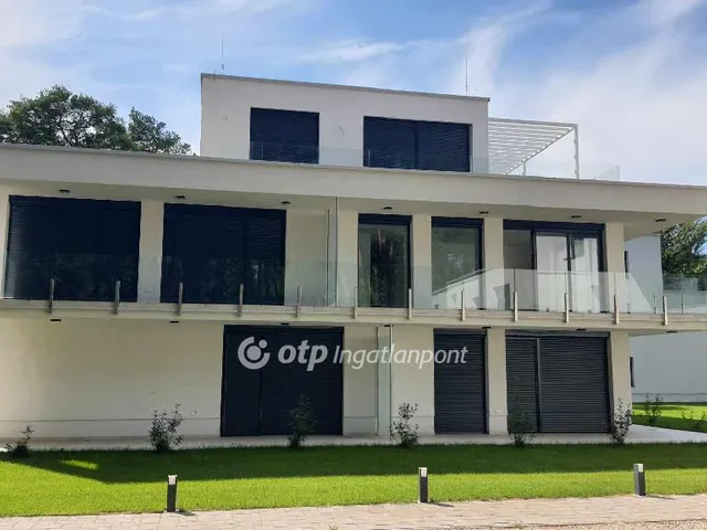 Eladó lakás Balatonfenyves, Balaton közeli 54 nm