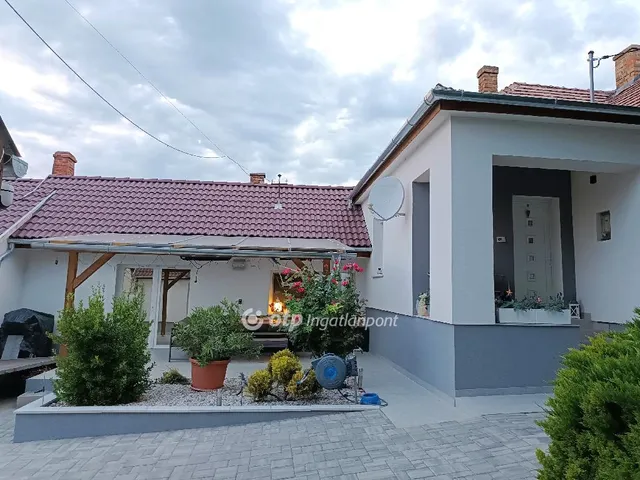 Eladó ház Siófok 106 nm