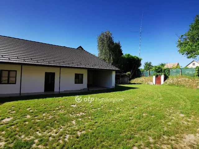 Eladó ház Iregszemcse 85 nm