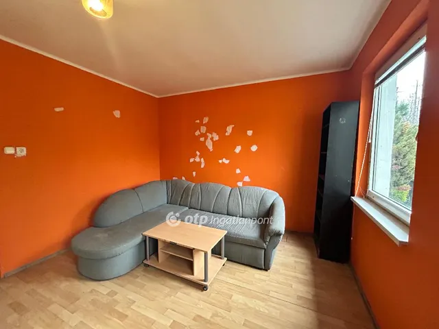 Eladó ház Felsőnyék 123 nm