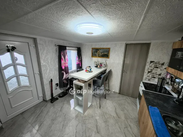 Eladó ház Balatonszemes 64 nm