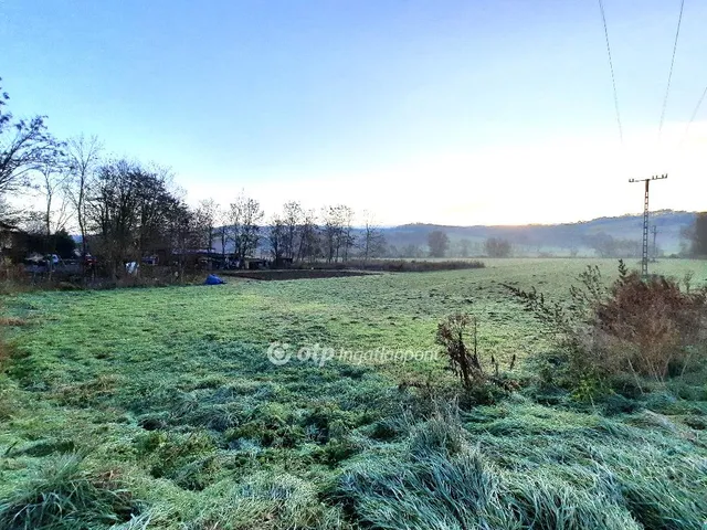 Eladó telek Bábonymegyer 1800 nm